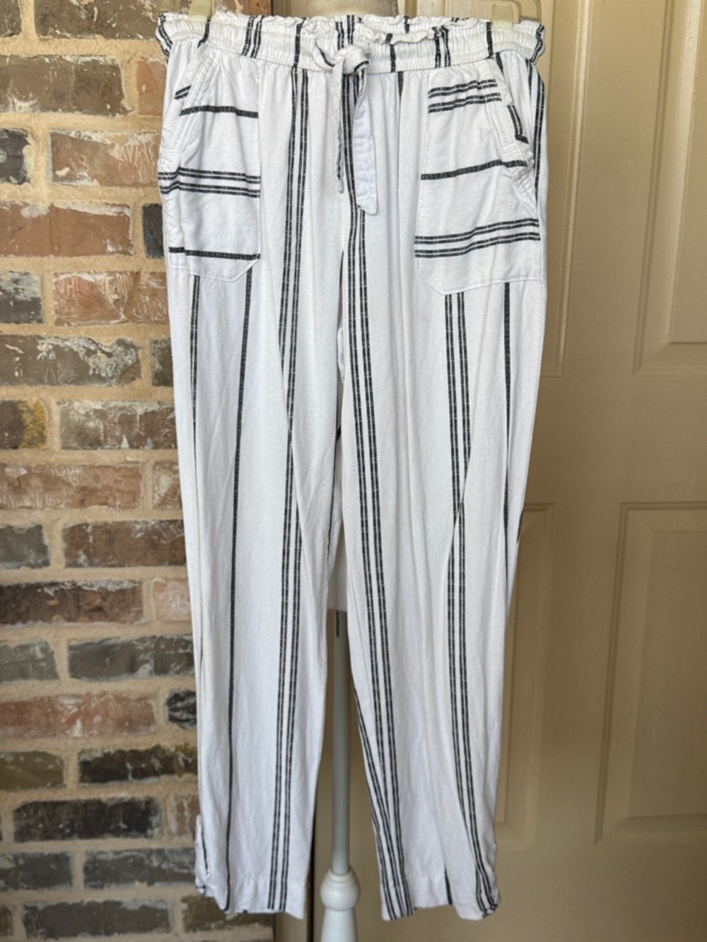 Sincerely Jules Linen Blend White Joggers Black Vertical Stripe Beachy Boho Chic